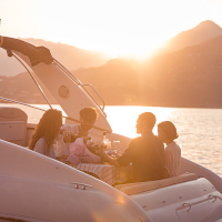 An evening romantic floating dinner and cruise on Lake Como