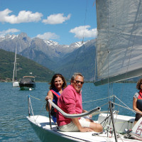 Sail & Sip: exclusive Cruise on Lake Como and panoramic wine tasting