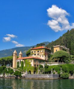 Moovie frames on Lake Como