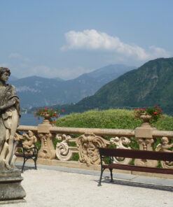 Moovie frames on Lake Como