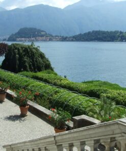 Full day tour Lakeside villages and Bellagio Lake Como