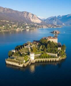 Amazing Lake Maggiore: Isola Bella and Stresa with taste