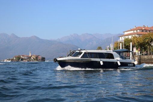 Lake Maggiore private cruise - Isola Bella Eremo Santa Caterina