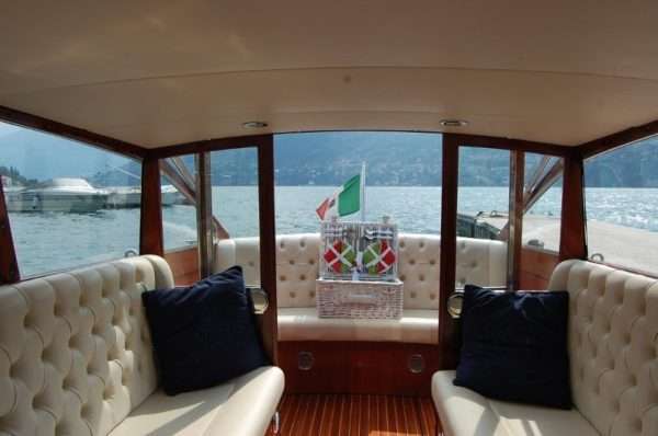 A Pic-nic on board on Lake Como