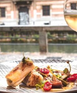 Milan uncovered: the beauty of water, marble and fresh seafood