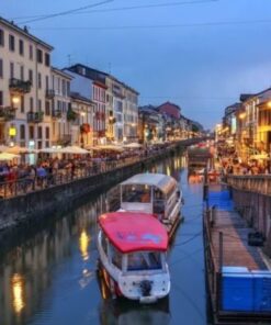 Milan uncovered: the beauty of water, marble and fresh seafood