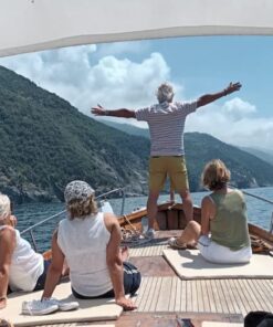 Discover Cinque Terre like a local: private cruise with aperitif onboard